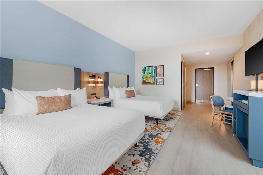 Cambria Hotel Austin Downtown - photo 22