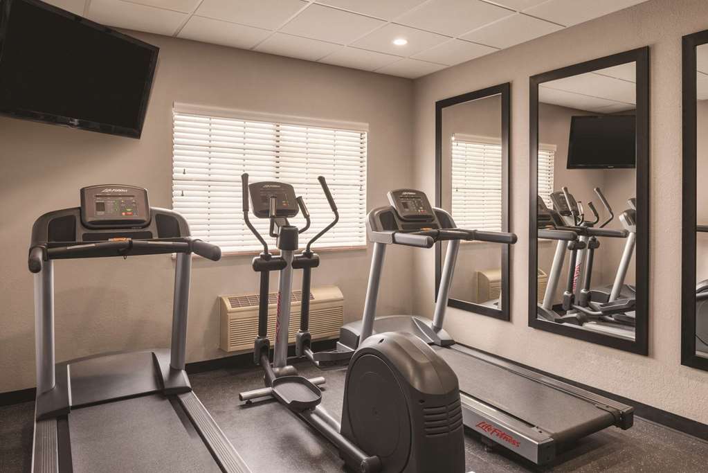Country Inn & Suites by Radisson Hoffman Estates IL - photo 13