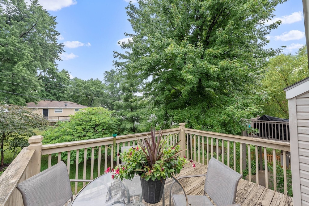 Beautiful Townhome 11 Minutes To Downtown Kansas City Mo - photo 27