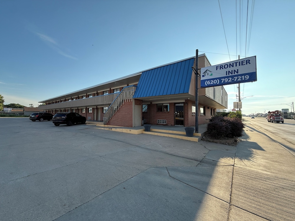 Frontier Inn - carbon neutral hotel in Great Bend