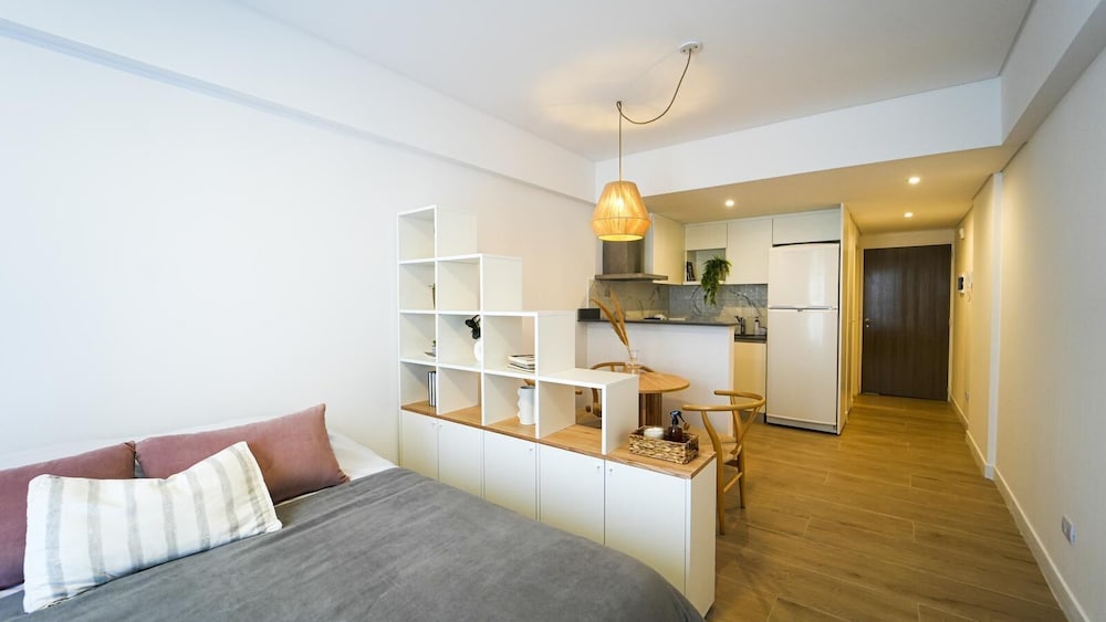 Depto Premium entero con pileta uso común Capac 5 personas — 4-Star Luxury Hotel in Buenos Aires, Argentina