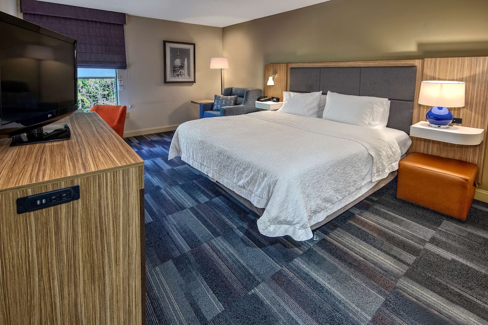 Hampton Inn Dumfries Quantico - photo 13