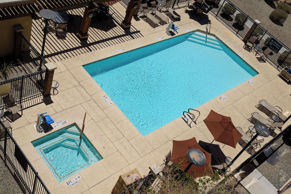 Hampton Inn & Suites Phoenix Chandler Fashion Center AZ - photo 15