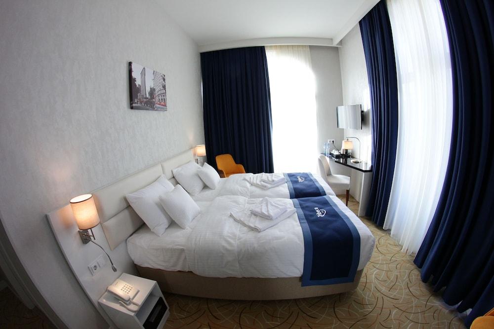 Tribeca Hotel