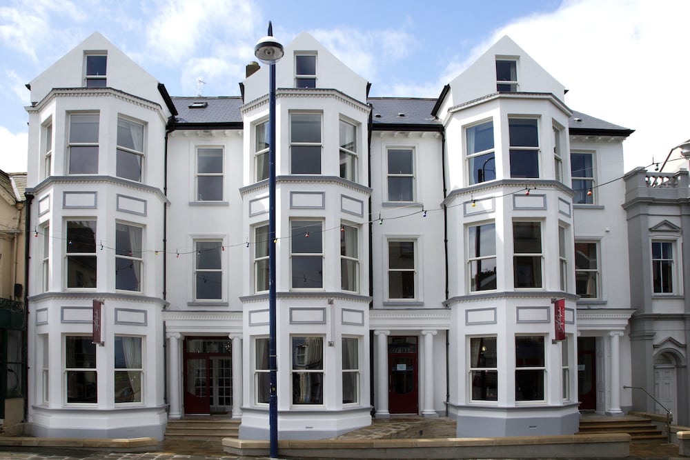 Portrush Adelphi - carbon neutral hotel in Portrush