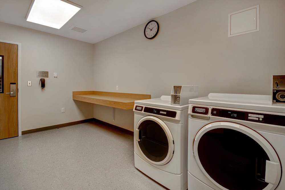 Fairfield by Marriott Inn & Suites Lancaster Palmdale - photo 25