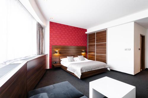 Tempus Club Garni Hotel — Bratislava