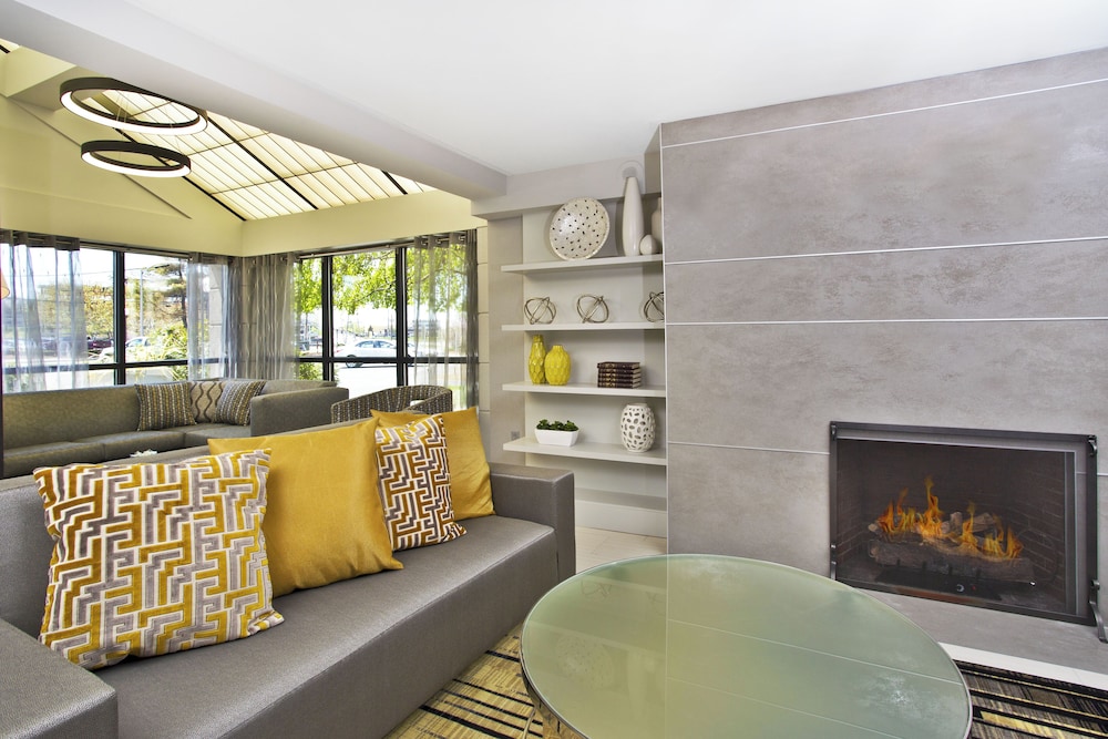 Holiday Inn Express Boston Waltham by IHG - photo 30