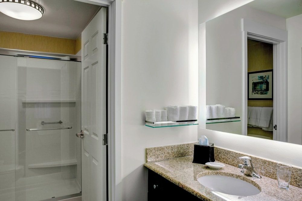 Residence Inn By Marriott Cleveland Downtown - photo 25