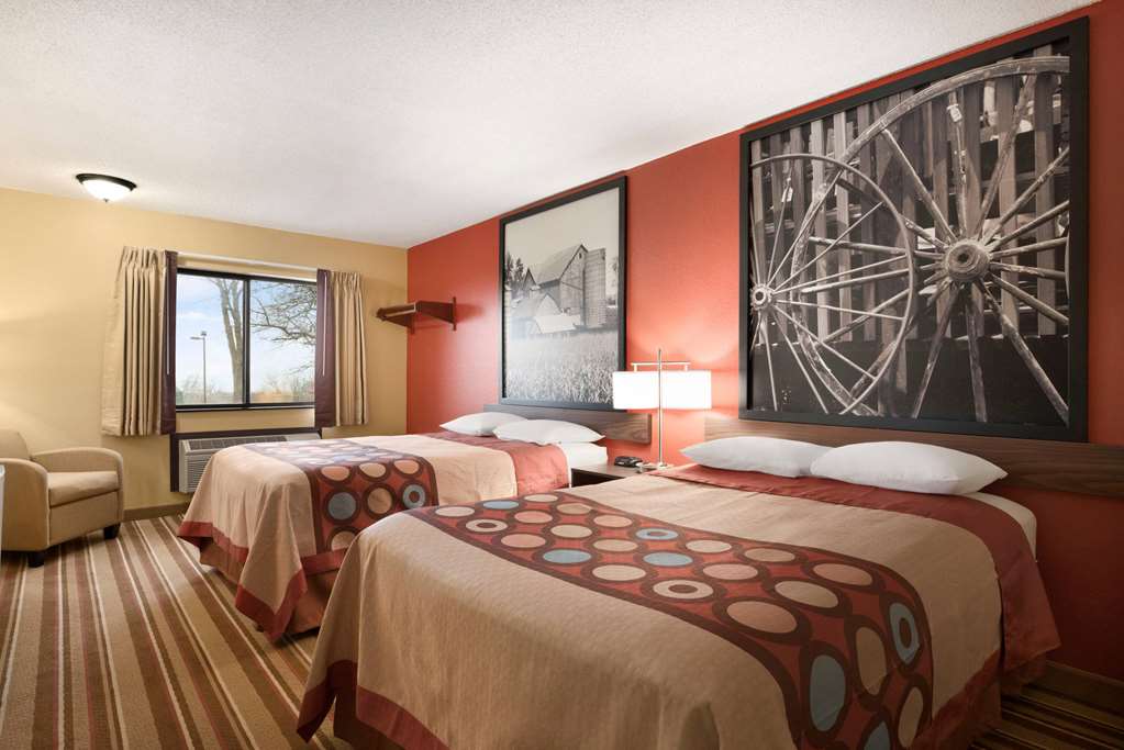 Super 8 by Wyndham Rantoul - photo 8