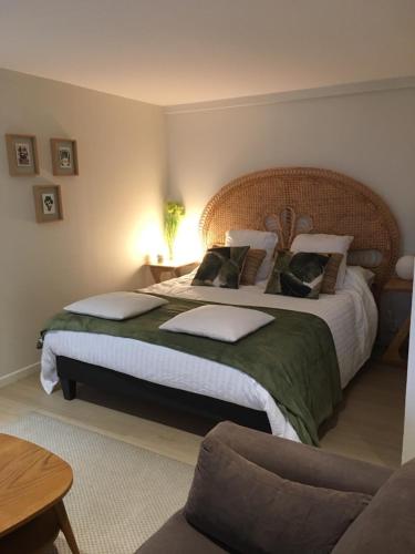La Canopee — hotel in Lecelles