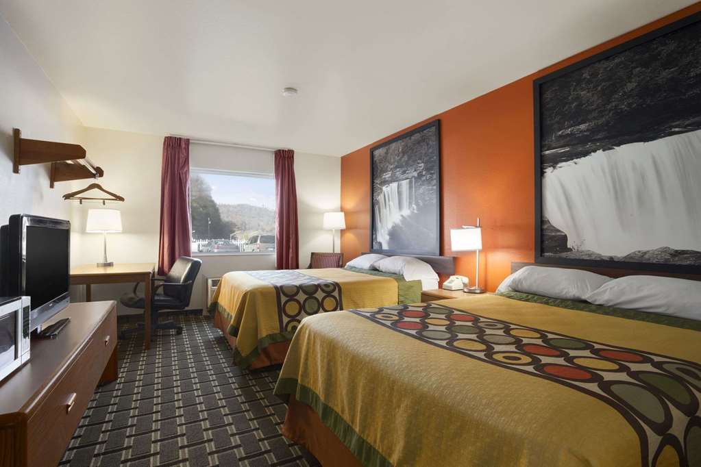 Super 8 by Wyndham Prestonsburg - photo 13
