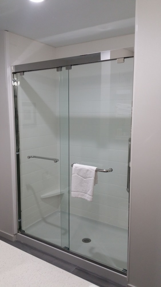 Hampton Inn & Suites Houston Atascocita - photo 58