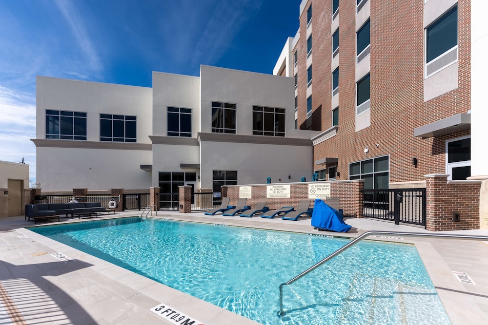 Hampton Inn & Suites Houston Sugar Land - photo 52