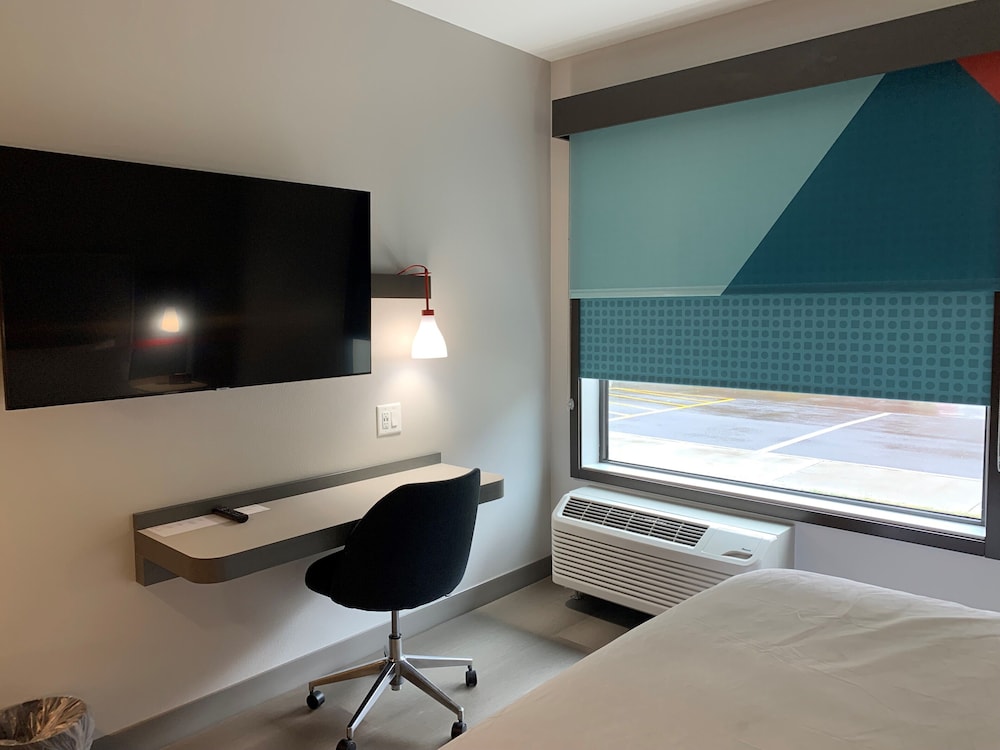 avid hotel Salem by IHG - photo 9