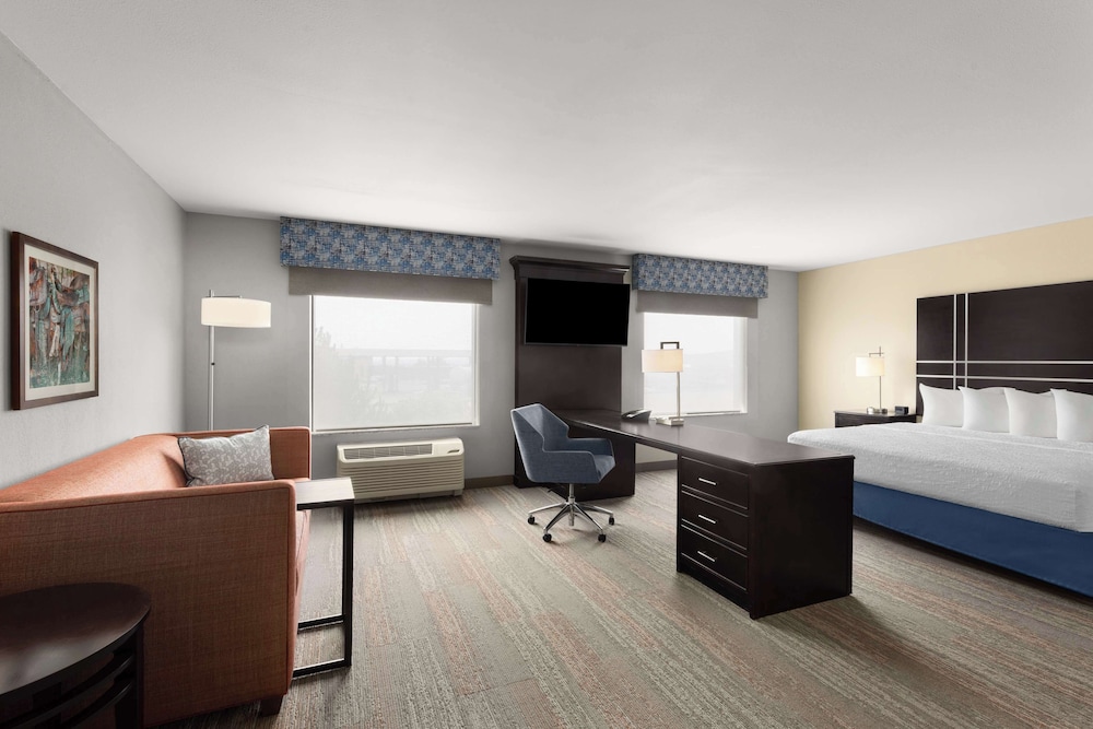 Hampton Inn & Suites Douglas - photo 14