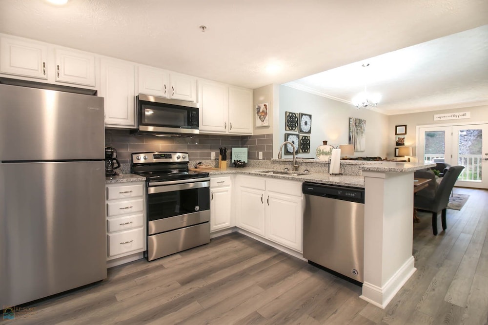 2103 Golf View Towers Lazy Bears Den - photo 11
