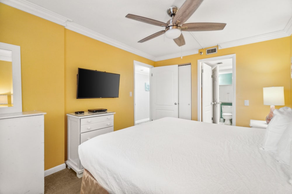 SunDestin Beach Resort by Panhandle Getaways - photo 10
