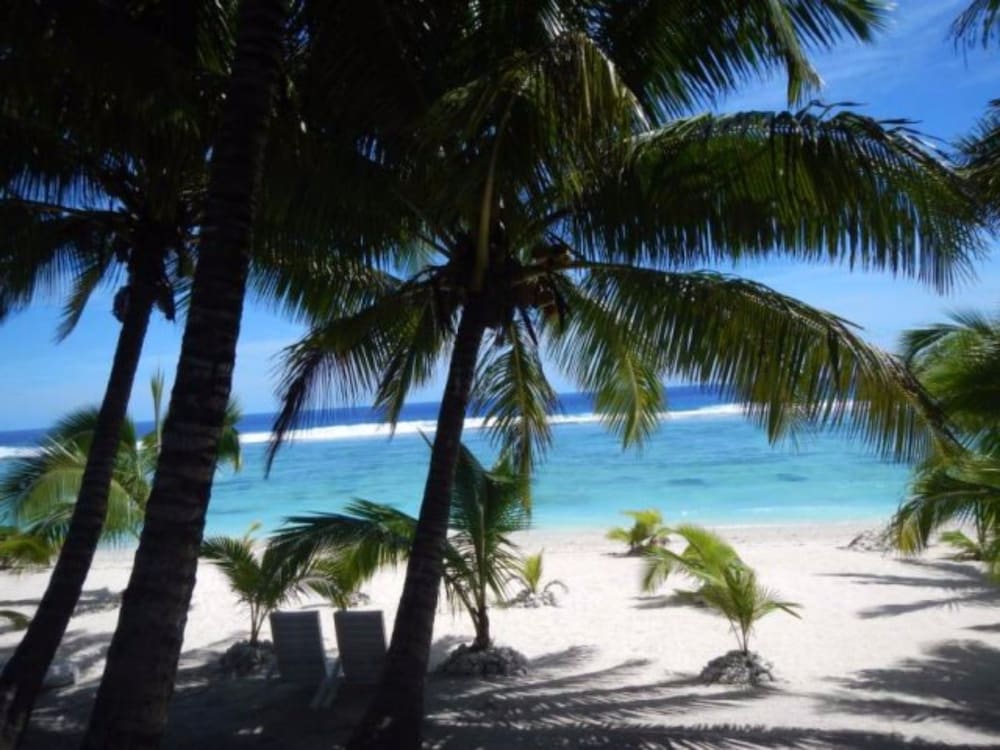 Reefcomber Sunset Beach — Avarua
