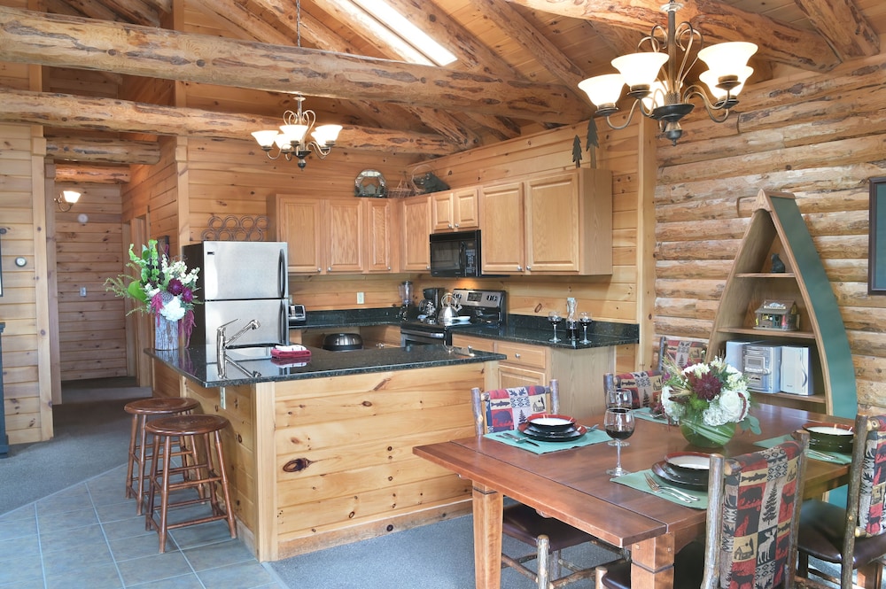 Lodges At Cresthaven - photo 9