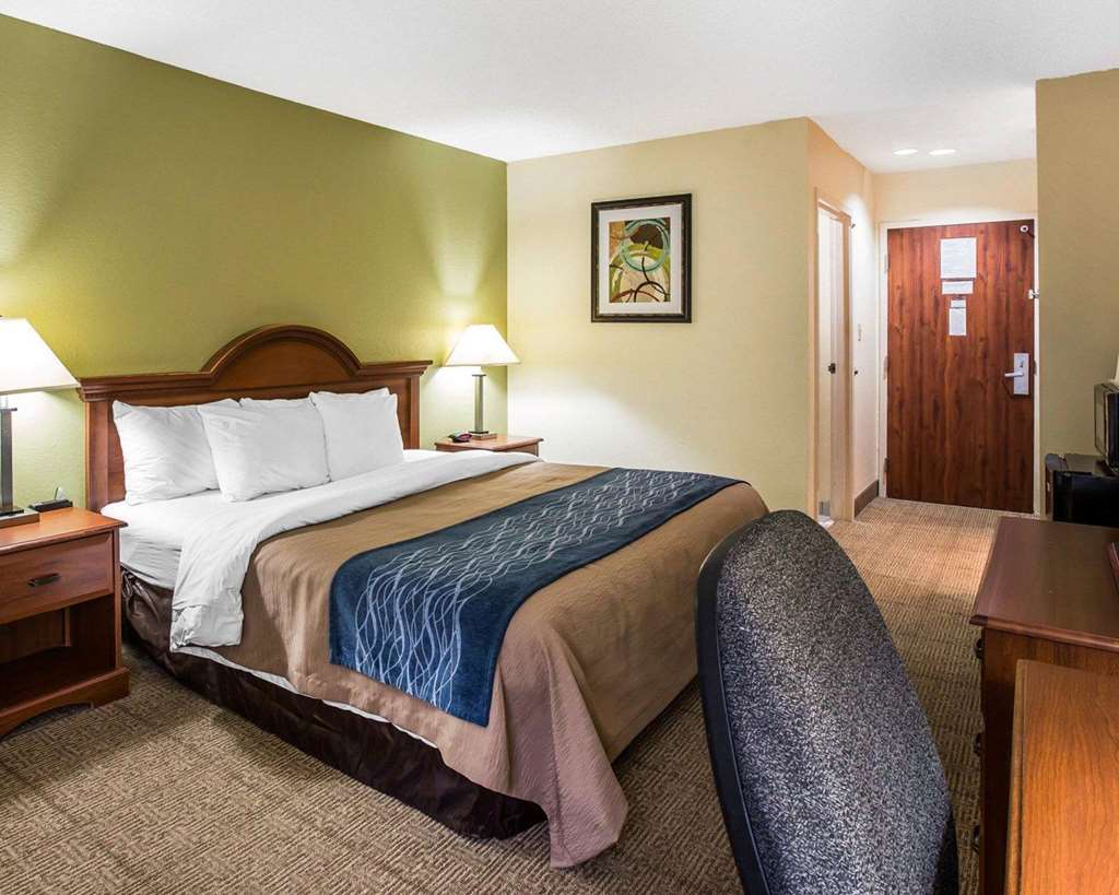 Quality Inn Darien North Brunswick - photo 18