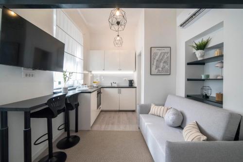 Mini P Zagreb Cozy Studio with Free Parking — 4-Star Luxury Hotel in Zagreb, Croatia