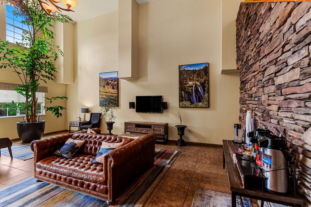 Best Western Rose Quartz Inn - photo 2