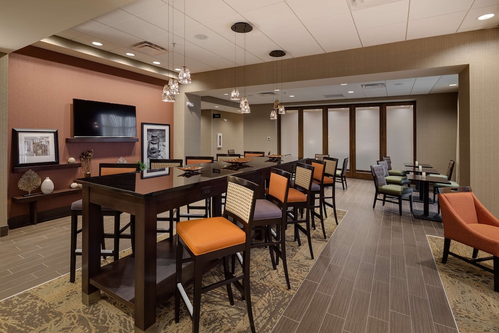 Hampton Inn Morristown I 81 - photo 14