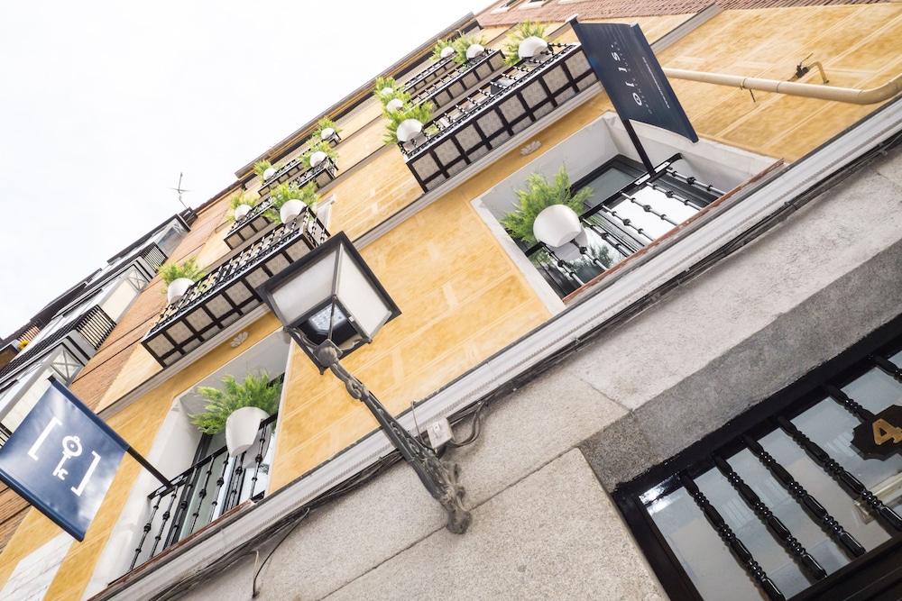 Oriente Suites Madrid hotel