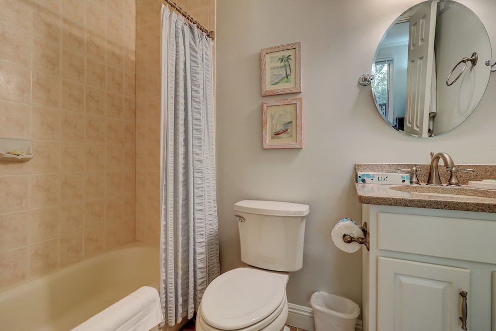 82 Fairway Lane at The Sea Pines Resort - photo 10