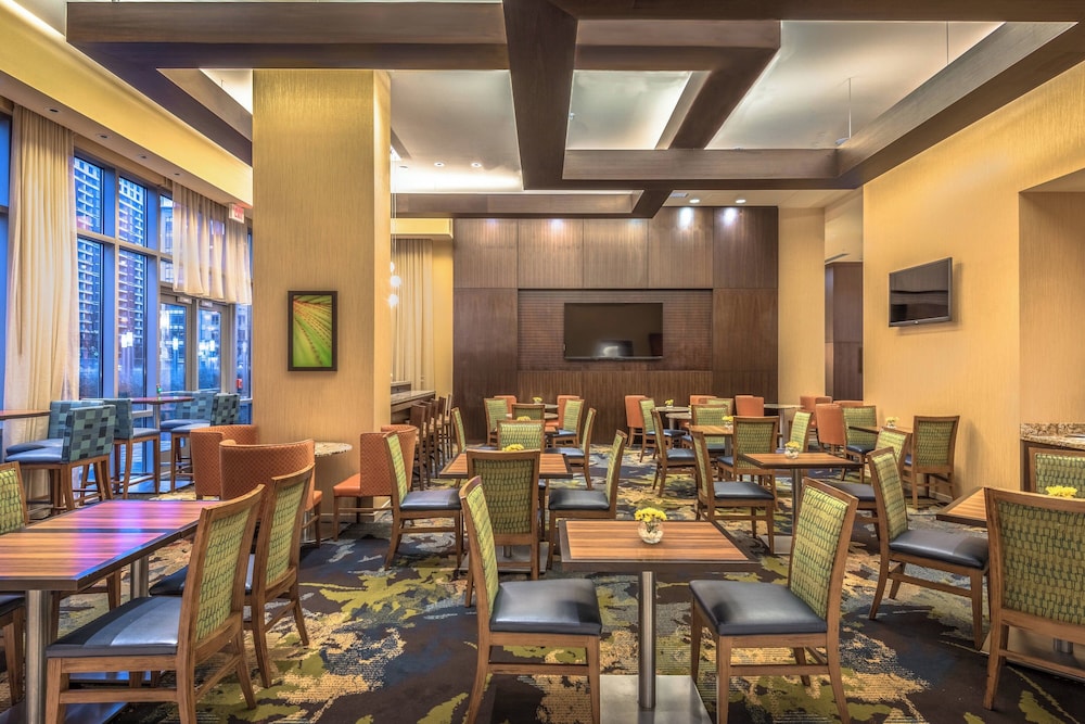 Residence Inn Arlington Ballston - photo 23