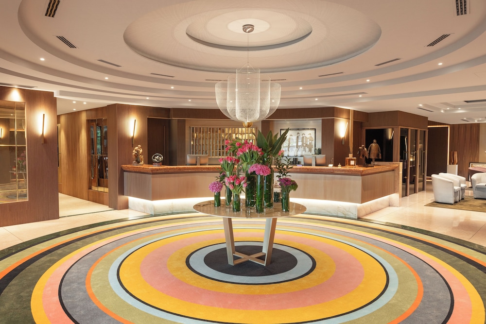 Hotel Leonardo da Vinci — hotel in Erba