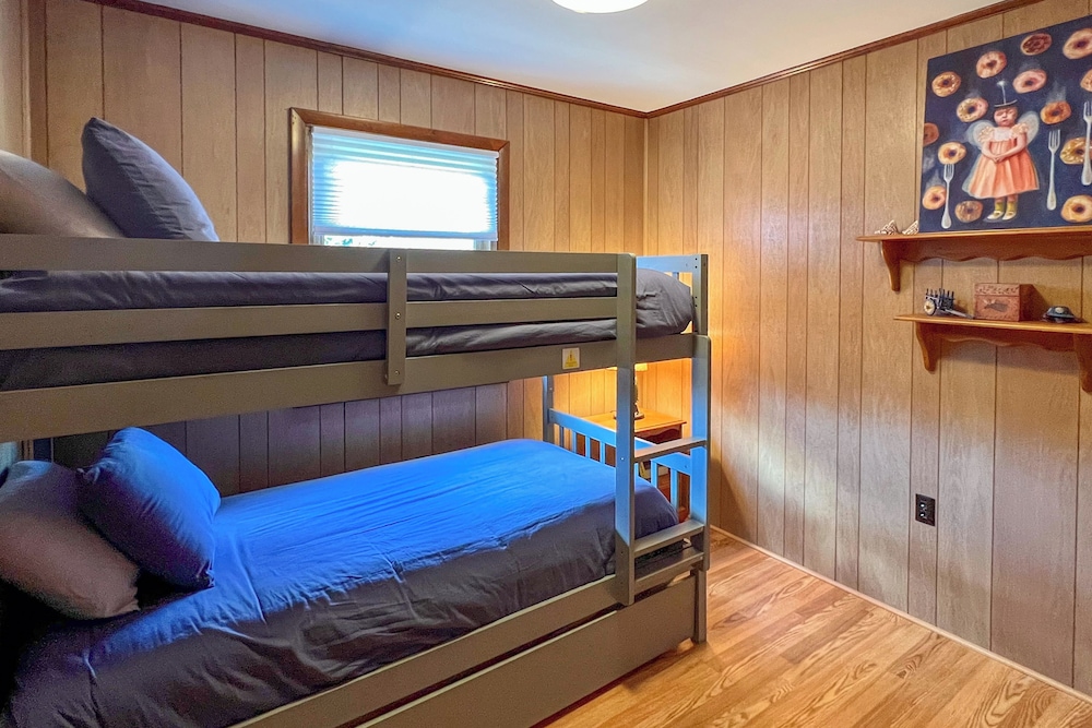 Vacation Rental Home 2 Mi to Windham Mountain - photo 19