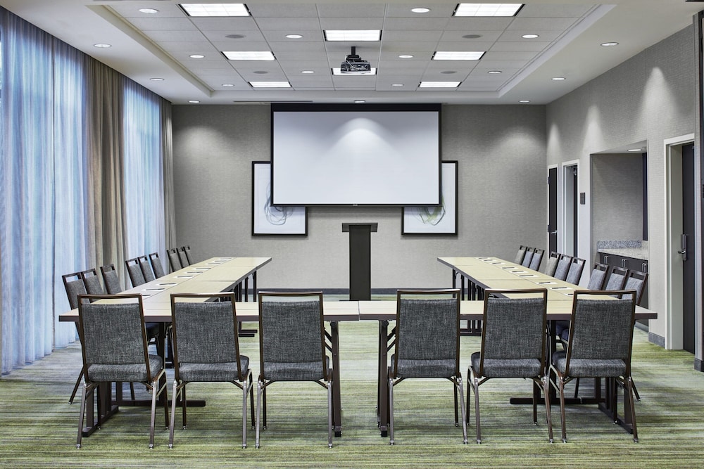 Courtyard by Marriott Atlanta Lithia Springs - photo 35