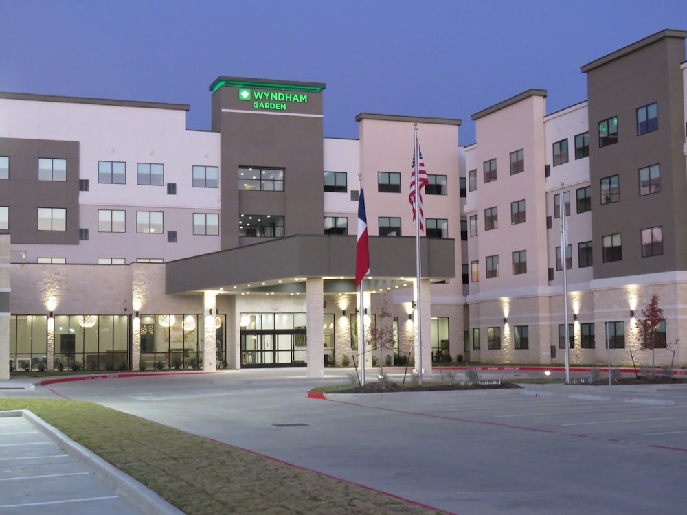 Wyndham Garden College Station — hotel in College Station