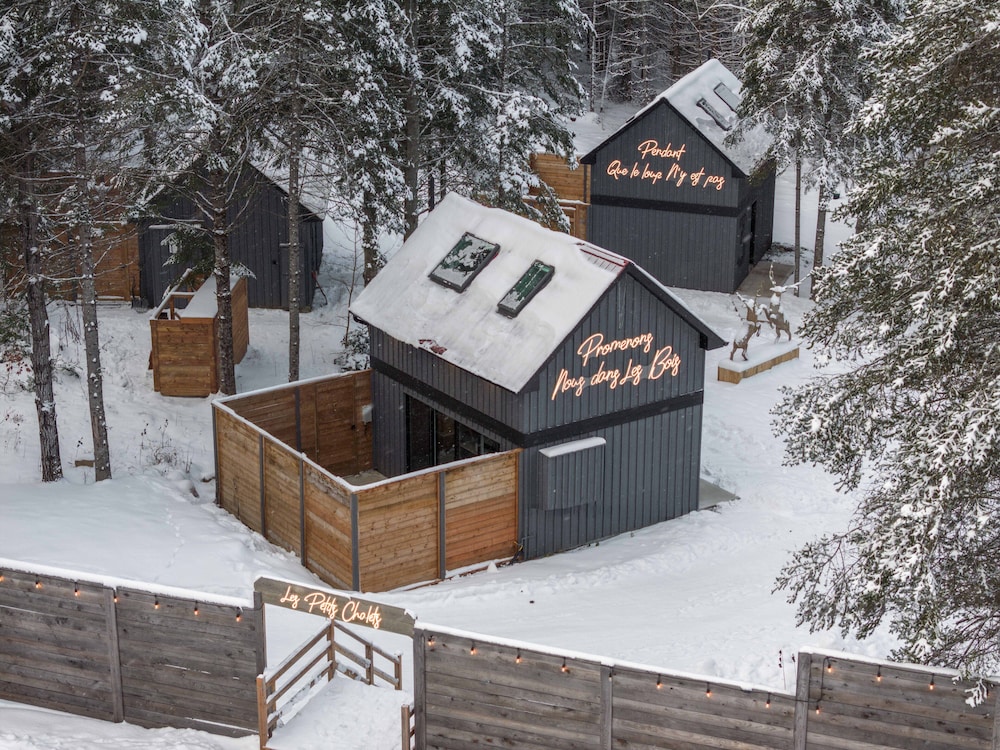 Les Petits Chalets in Mont-Tremblant, Canada