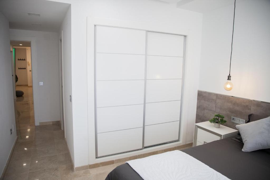 Spacious 200 Sq M Penthouse With Sea View Terraces — Torremolinos