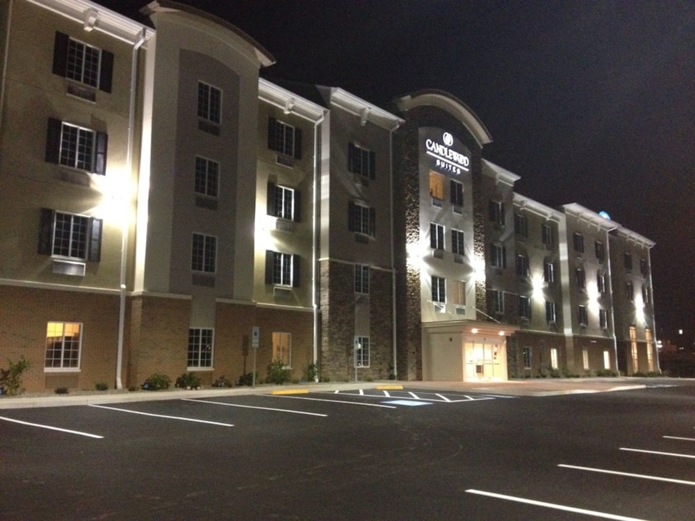 Candlewood Suites Youngstown W I 80 Niles Area by IHG - photo 39