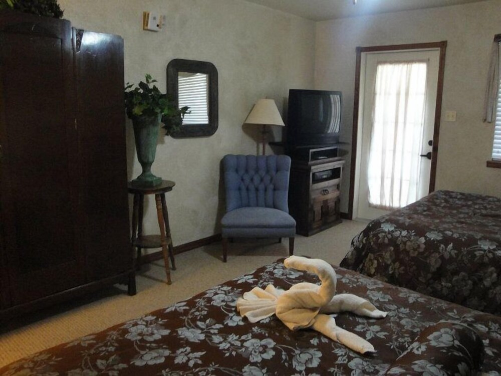 Mountain Harbor Resort and Spa - photo 12