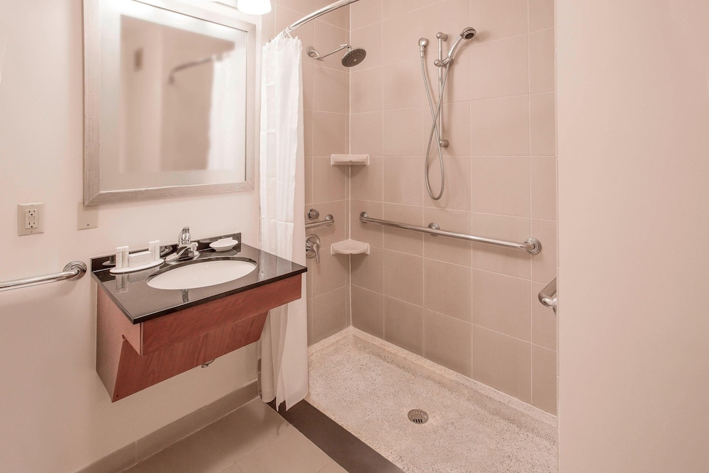 Residence Inn by Marriott New York Manhattan Times Square - photo 27