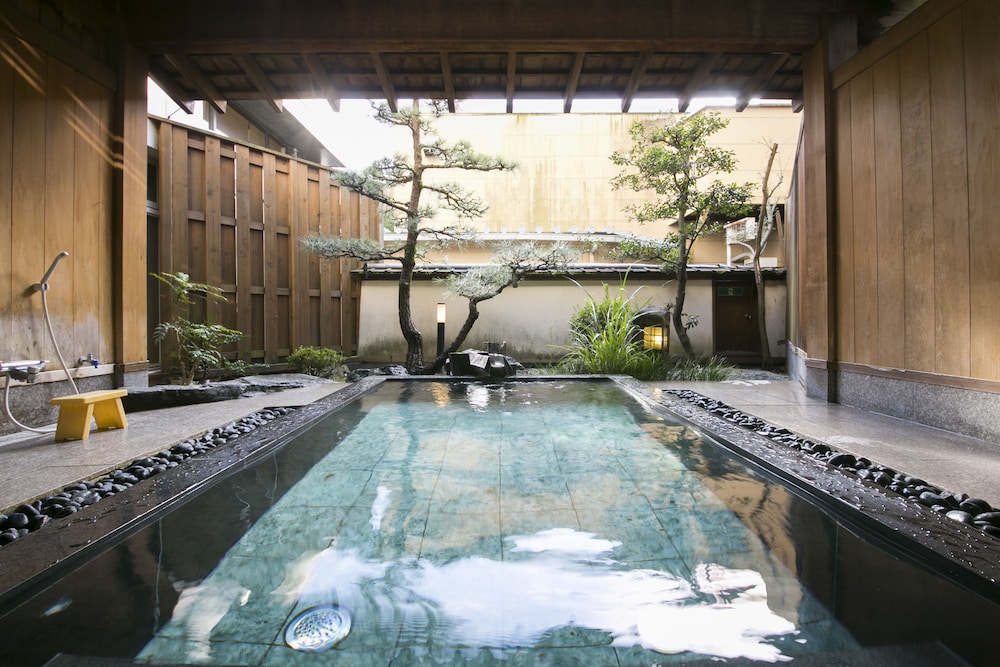 Hiranoya — Gamagori