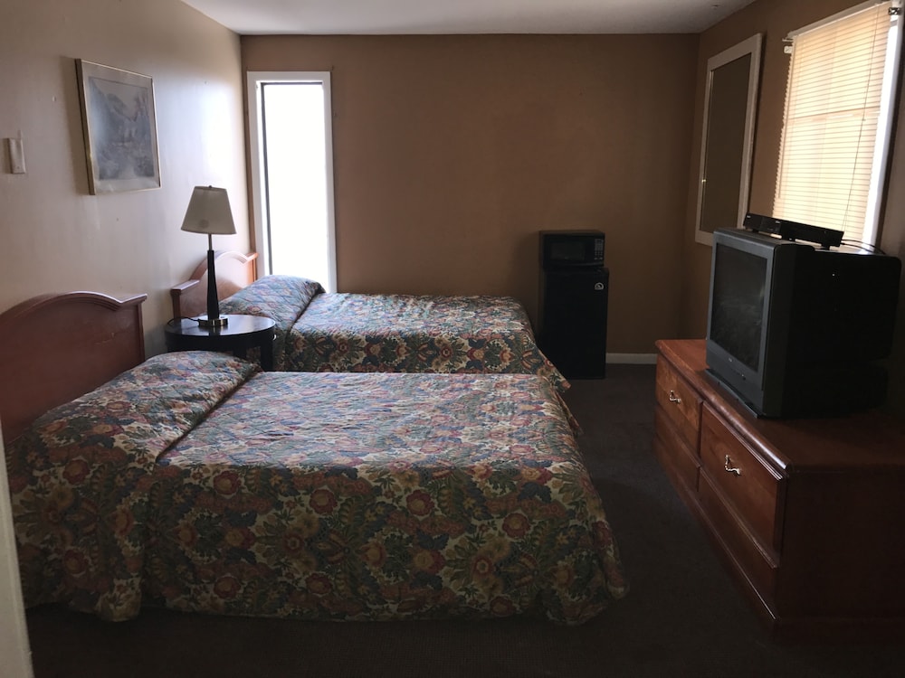 La Fontana Motel - photo 7