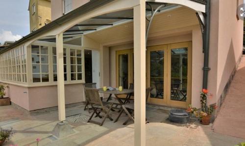 Little Wandas — 4-Star Luxury Hotel in Lyme Regis, United Kingdom