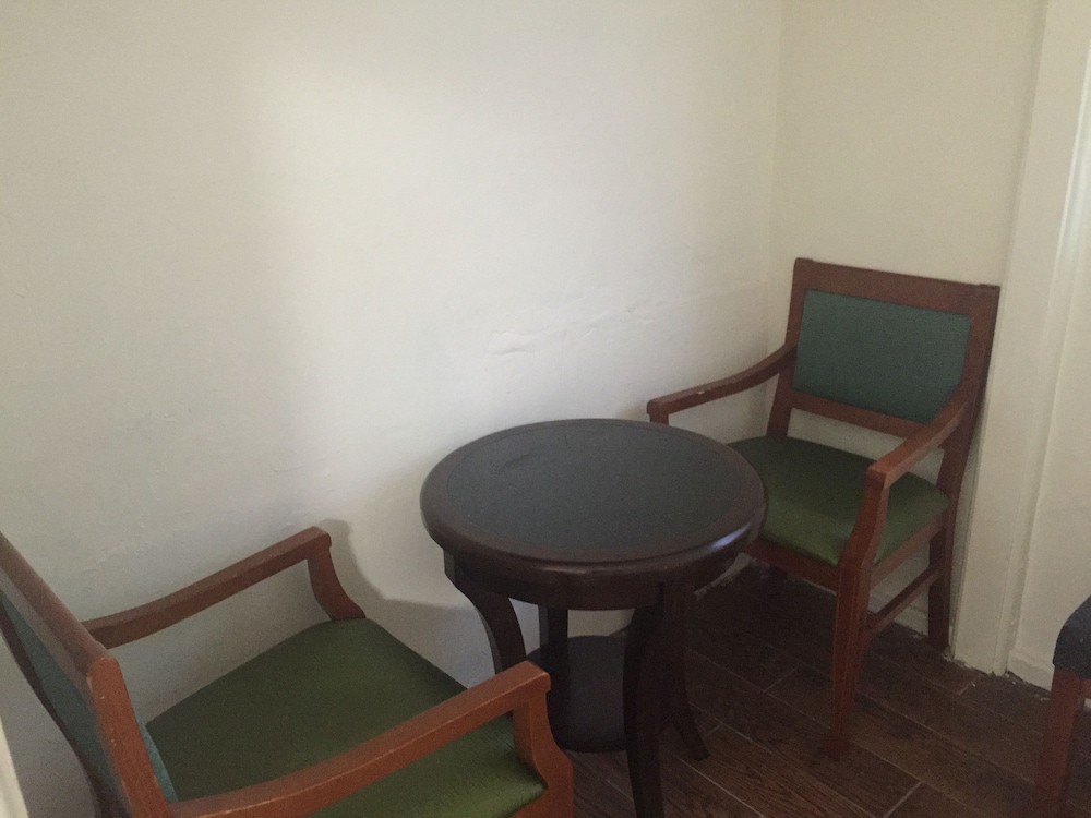 Family Inn - photo 15