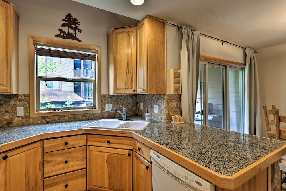 Downtown Winter Park Townhouse 3 Mi to Ski Resort - photo 28