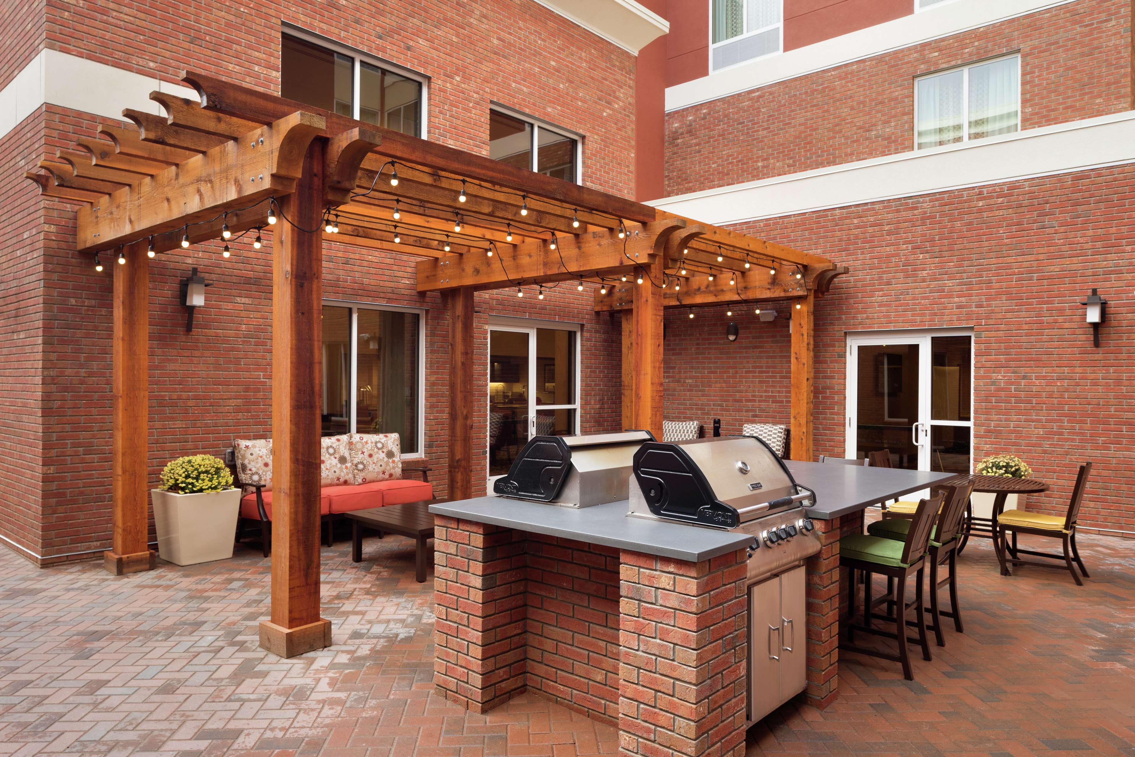 Homewood Suites by Hilton Kalamazoo Portage - photo 6