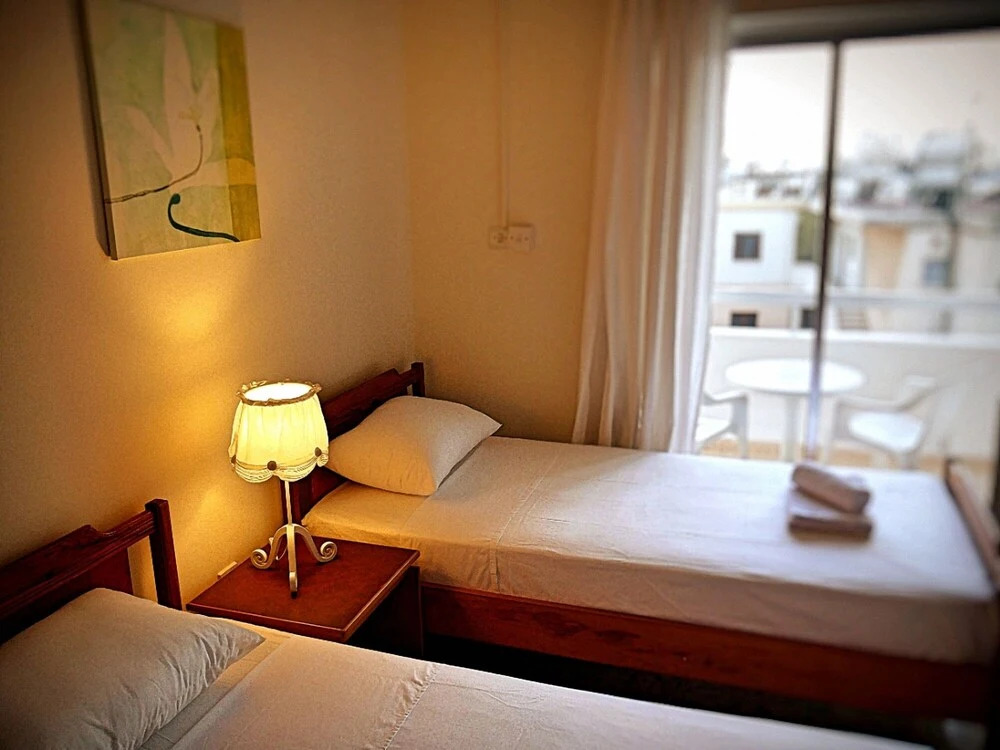 Napa Central Apartment