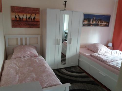 Pensionszimmer Lutzowzimmer — Luebeck