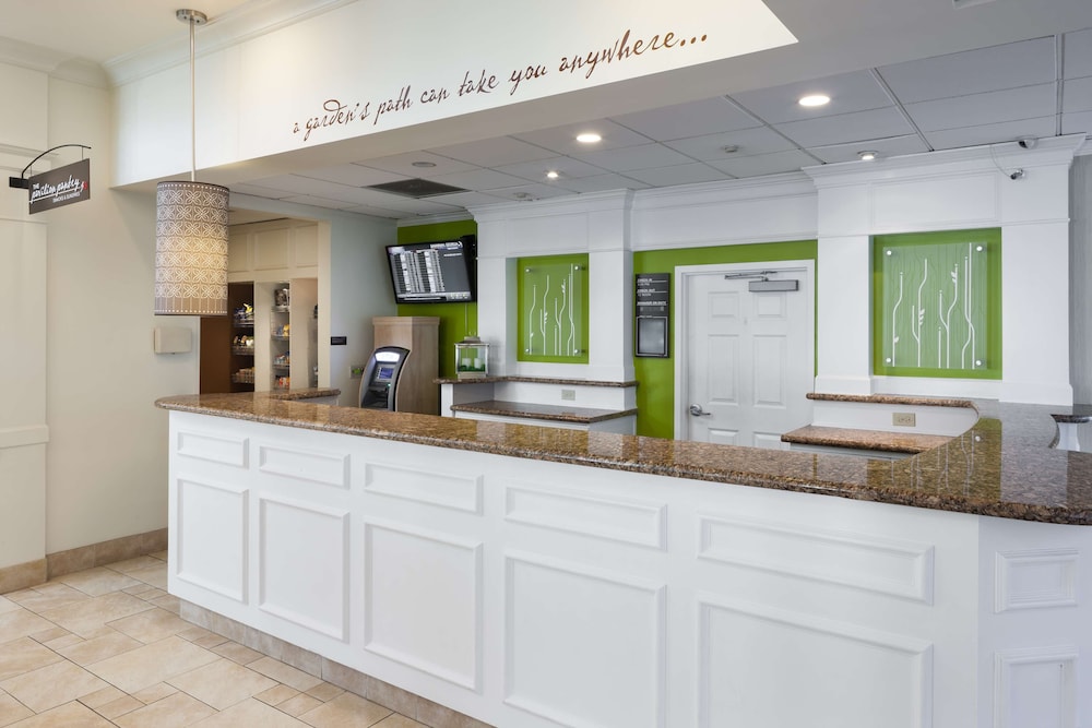 Hilton Garden Inn Savannah Airport - photo 5
