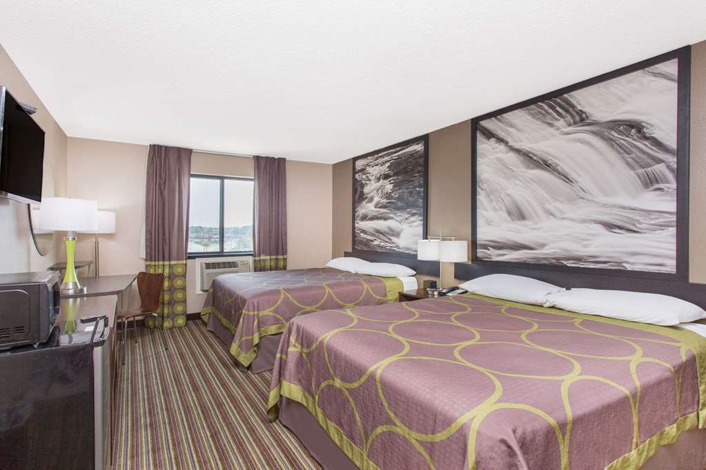 Super 8 by Wyndham Columbus Airport - photo 13